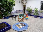 Casa Valientes B - Parking privado gratis & patio interior