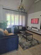 Cheerful 4 Bedroom in a Golf Estate