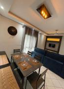 Apê Completo, 150m da praia, com duas sacadas