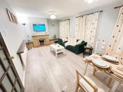 Luton Airport Spacious Accomodation