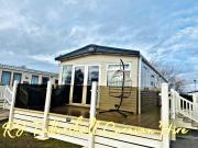 RJ Luxury caravan hire 2 with Hot Tub