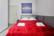 Downtown Apartment House Red Downtown Apartment House Red