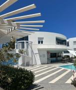 Top Kato Gouves Top Kato Gouves