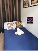 Aldo mall of Asia shore 3 residence