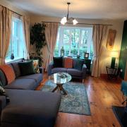 Hill House, panoramic Burren views, ideal location