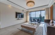 Margo 306- Luxe, Elegant & Cozy Condo- City Center