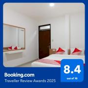 Hotel O Hegarbudhi Residence