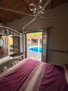 Top Lo de Marcos Top Lo de Marcos