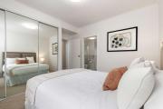 Top Henley Beach South
