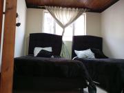 Aparta Hotel, Laches! Aparta Hotel, Laches!