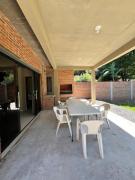 Alojamiento a 3 cuadras de la playa!!