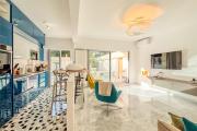 2P Apartment Just Steps from Antibes Beaches