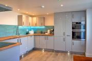Finest Retreats - Sun Trap Terrace Finest Retreats - Sun Trap Terrace