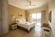 Top Uvongo Beach