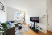Hyde Park Haven, up to 6 Sleeps by KeyHol Short Let Hyde Park Haven, up to 6 Sleeps by KeyHol Short Let