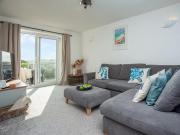 Three bedroom house in Porth