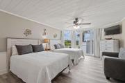 Top of the Gulf 120 - Shore-side Bungalow Sleeps 4
