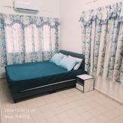 Top Muar
