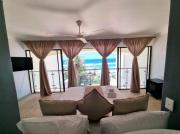 108 The Bermudas 3 bedroom beachfront Umhlanga Rocks