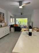 Comfortable spacious flat near station