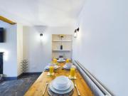 Top Moreton in Marsh