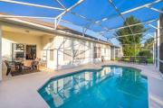 Newly Renovated Close to Disney w Private Pool