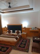 Top Kasol