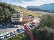 Hotel Dolomiti - Azzurro Club