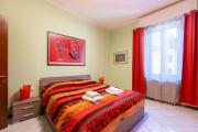 Parma Station Colorful Apartment with Balcony x5