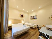 Viva Riviera - 19 rue des Frères Pradignac