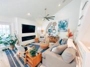 LaLa`s Beachside Getaway! 5 BR, Hammocks, Beach!