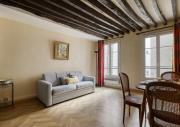 Typical & Charming flat near St Germain - Mid-term