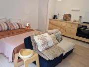 Studio neuf avec terrasse au cœur de Le Palais - FR-1-418-260