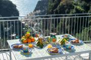 Terrace Belvedere suite- Amalfi coast - free park- Pontone -Scala