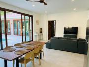 Villa The Palm Sip Song