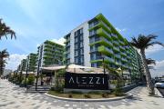 Marina Breeze - Pool & Spa Beach Resort Marina Breeze - Pool & Spa Beach Resort
