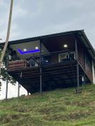 Cabaña en Norcasia con Jacuzzi sin calefacción, piscina agua de manantial y opción de atracciones extremas Paraíso Xtreme