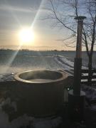IT ÚT FAN HÚSKE - met hottub in hartje Friesland