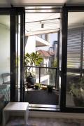 3-Bedroom Stay in Vibrant St Kilda Rd