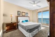 Sunrise Beach 14th-Floor Gulf-Front Condo w Pools, Bunks & Balcony Views