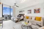 Luxury Studio with Stunning City Views