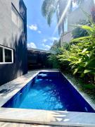 Casa Condomínio 350m Praia Piscina Privativa