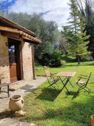 Rustic hillside stone-Rustico in pietra
