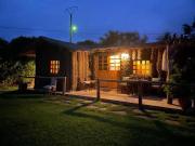 Magnifique Chalet en bois collé à la forêt de Benslimane