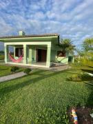 Excelente CASA 2 quadras do mar