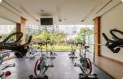 Luxury apart with amazing pool, gym, sauna, wifi