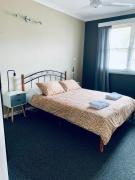 3 bedroom house perfect for work