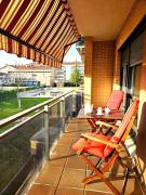 Red Wine Haro, piscina y parking