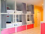 Go To Party Hostel and Bar Aonang