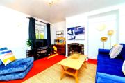 Spacious 4-Bed Bristol | WiFi | Parking | Workspace